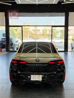 بی ئێم دەبڵیو سیریەس 7